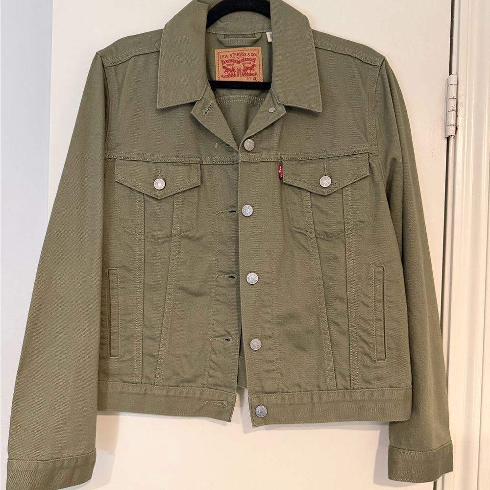 Levi's women's Khaki Green Jacket